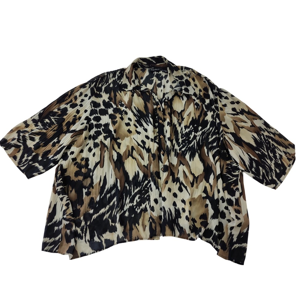 Maggie Barnes Womens 5X Animal Print Pleated Button Up Blouse Short Sleeve Tan